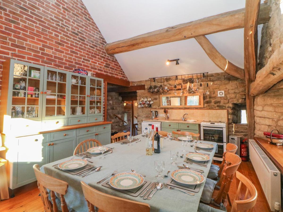 Wyndell Cruck Cottage Шефилд Екстериор снимка